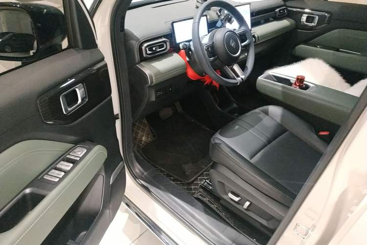 Used Baojun Spark EUV 2025 Flagship Edition 5 Seats
