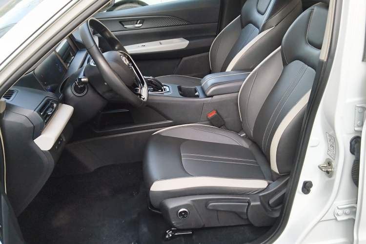 Used Dongfeng Aeolus E70 2023 360H Battery-Swap Version