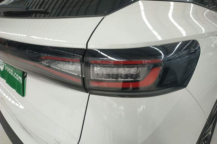 Used Volkswagen ID.4 X 2024 Pure & Smart Edition Exterior 3