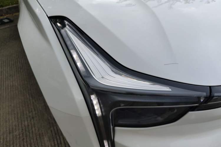 Used NETA U 2022 Pro 400 Comfort Edition Right Front Headlight