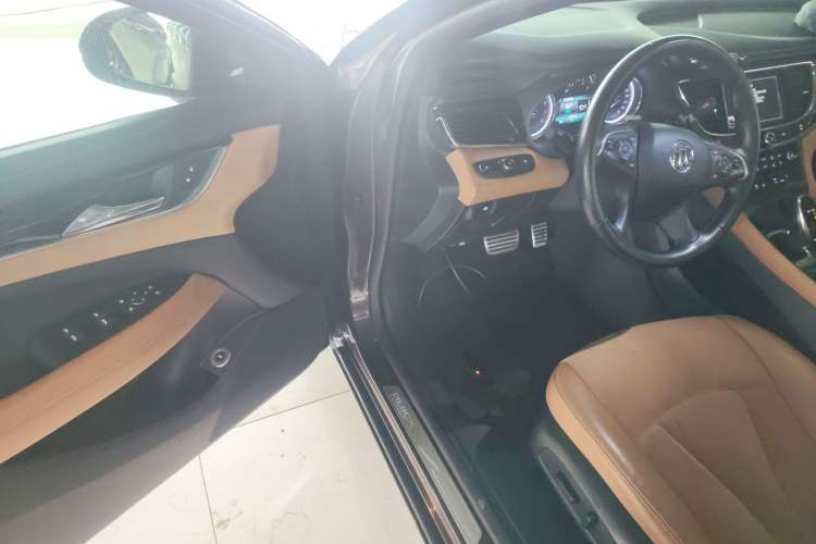 Used Buick LaCrosse 2016 28T Premium Edition