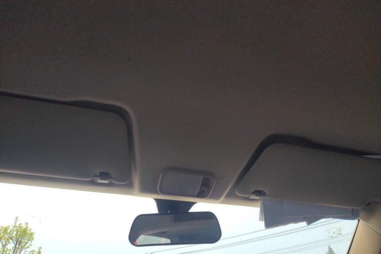 Used Wuling Hongguang 2019 1.5L S Standard Version China VI LAR Headliner