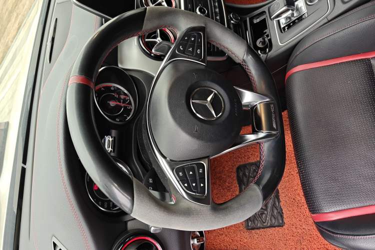 Used Mercedes-Benz GLA AMG 2016 AMG GLA 45 4MATIC Steering Wheel