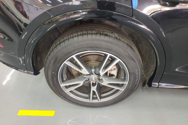 Used Audi Q5L 2020 Updated 40 TFSI Prestige Fashion Edition
