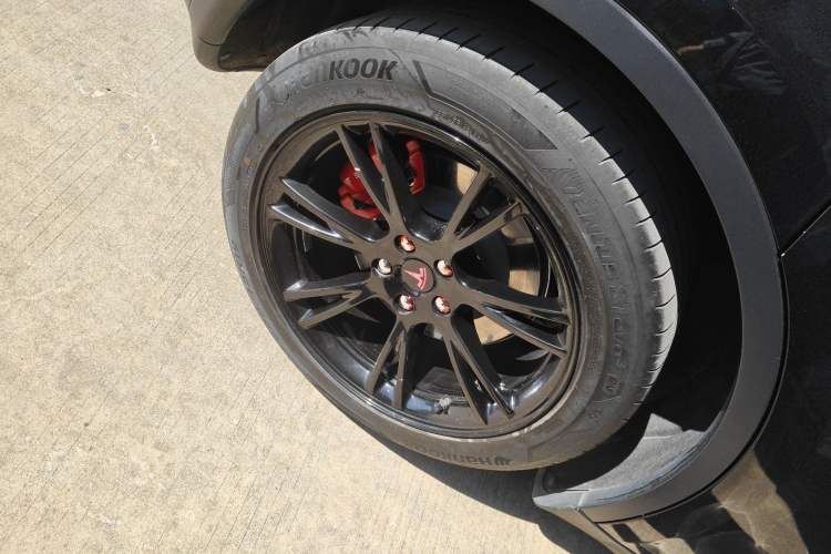 Used Tesla Model Y 2022 Rear-Wheel-Drive Version
