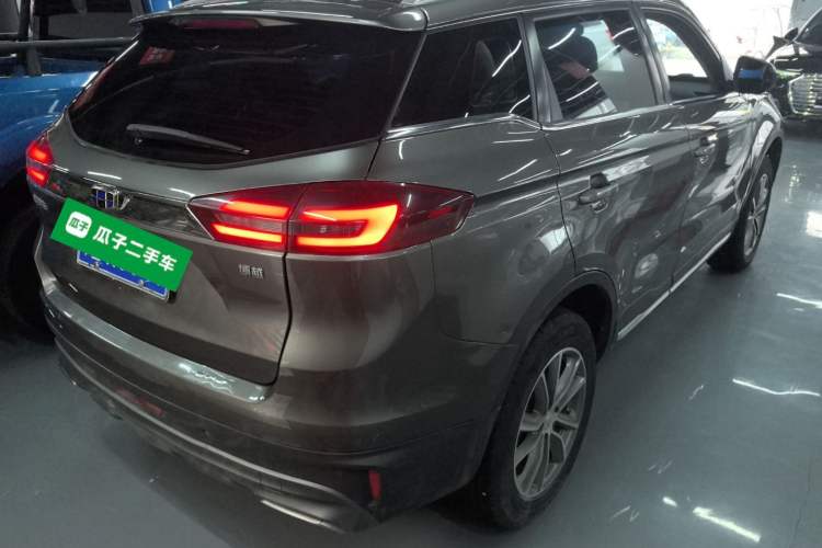 Used Geely Auto Emgrand X7 Sport 2018 1.8TD Automatic Two-Wheel Drive Smart Connect 4G Internet Edition