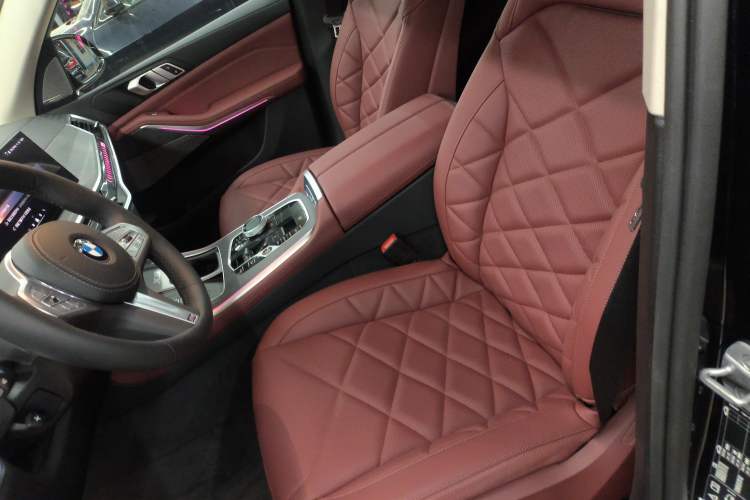 Used BMW X5 2025 Model, xDrive 30Li Prestige M Sport Night Package