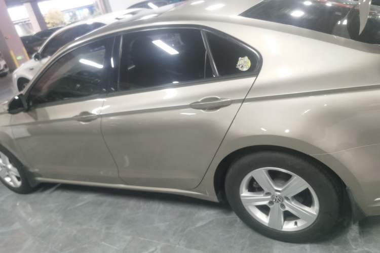 Used Volkswagen Lamando 2017 230TSI DSG Fashion Edition
