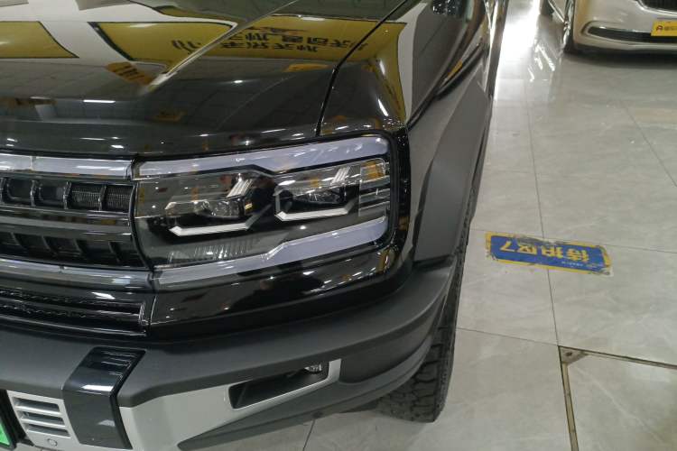 Used Formula Leopard 5 2023 Explore Edition Left Front Headlight