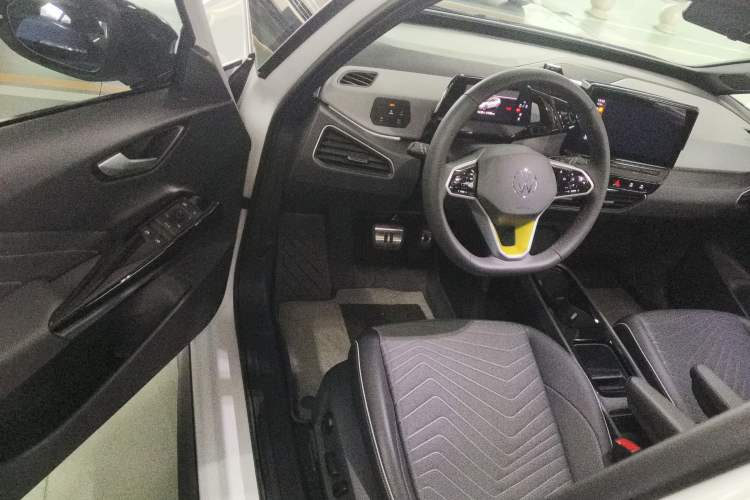 Used Volkswagen ID.3 2023 Upgraded Model Pure Intelligent Enjoyment Version Driver Seat