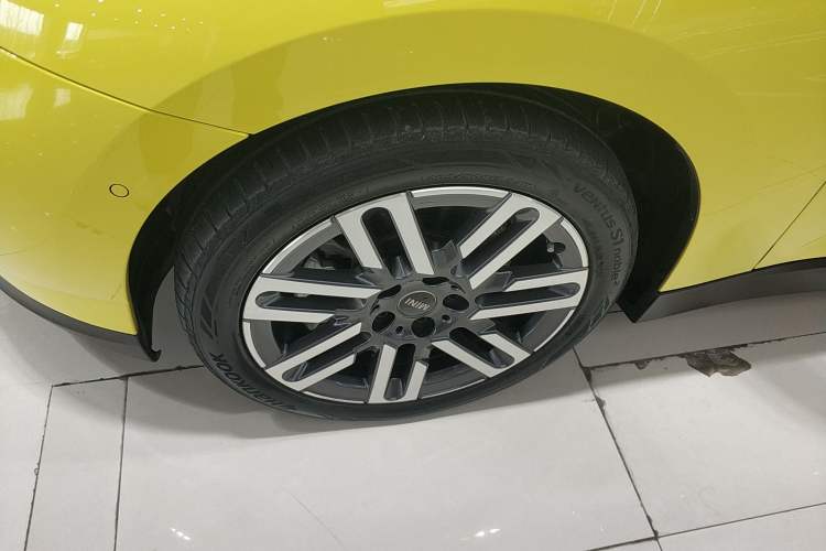 Used MINI Electric MINI COOPER 2024 456km COOPER E Classic Edition