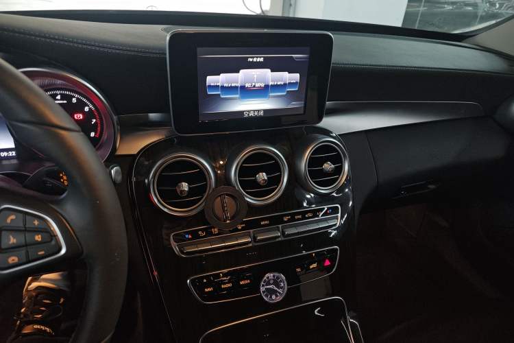 Used Mercedes-Benz C-Class 2016 C 200 L