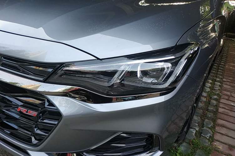 Used Chevrolet Monza 2022 Light Hybrid RS 330T Automatic Comfort Edition Left Front Headlight