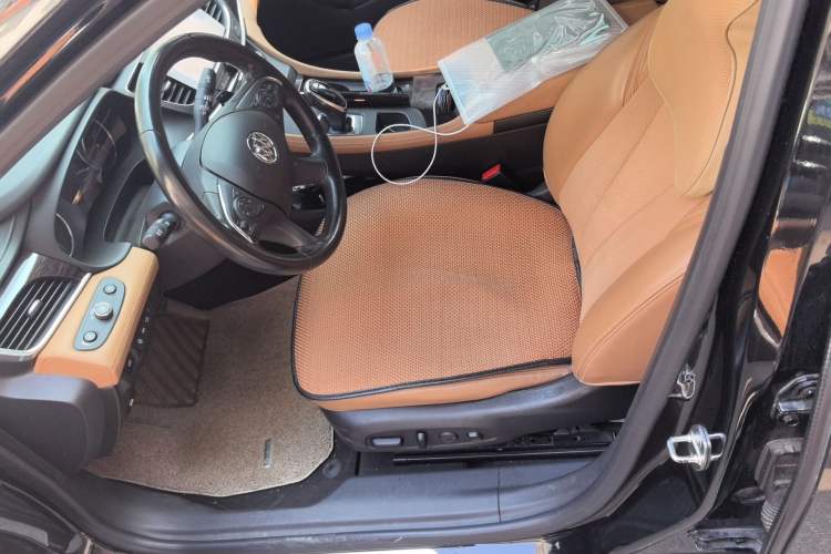 Used Buick LaCrosse 2016 20T Luxury Model Left Front Seat