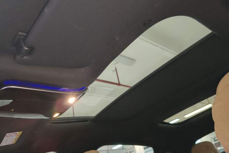 Used Mercedes-Benz E-Class 2024 Facelift E 300 L Fashion Sport Edition
