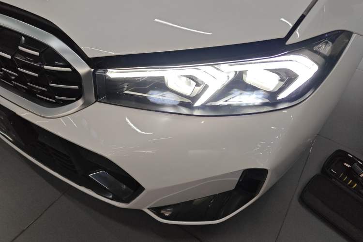 Used BMW 3 Series 2023 325Li M Sport Package