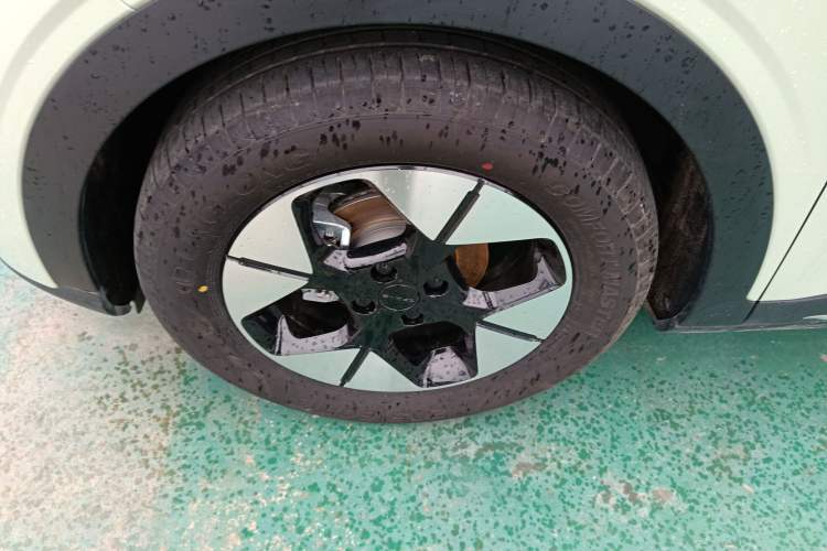 Used Geely Galaxy Geome 2025 UP 410km Exploration+ Edition