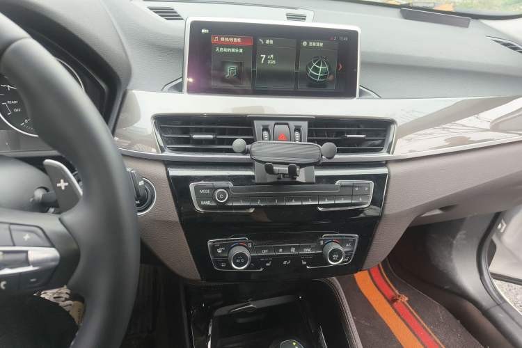 Used BMW X1 2018 sDrive18Li Luxury Model