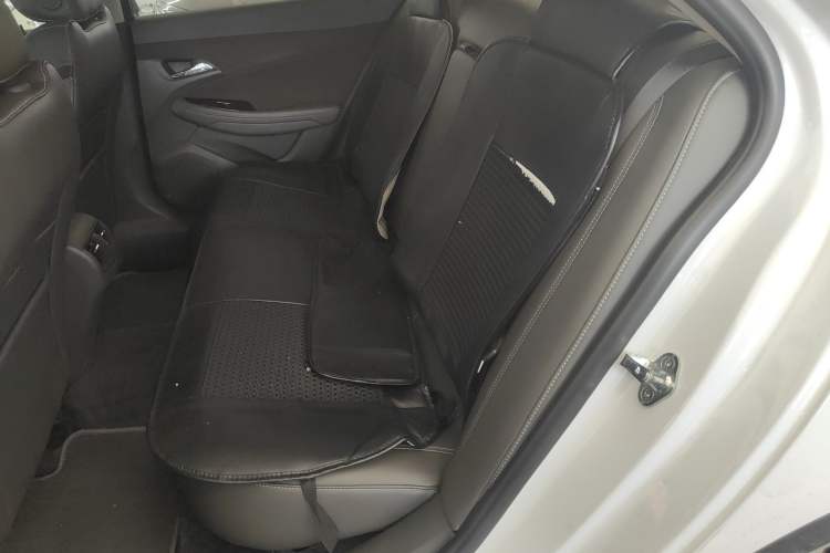 Used Chevrolet Malibu 2018 530T Automatic Luxury Edition Left Rear Seat