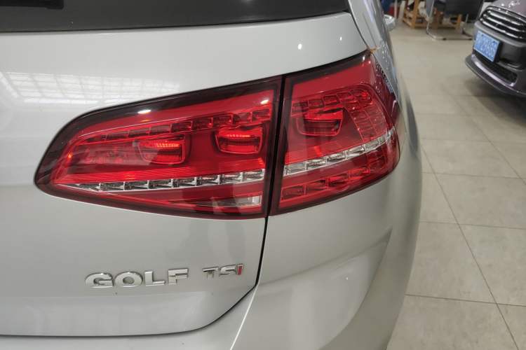 Used Volkswagen Golf 2015 1.4TSI Automatic Comfort Model
