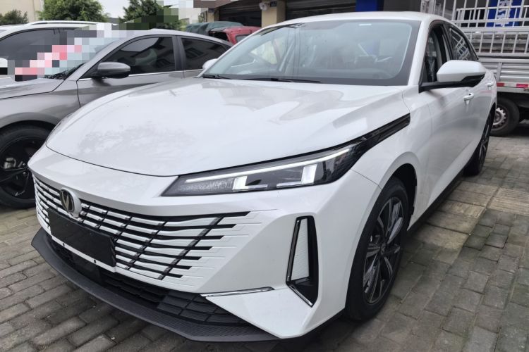 Used CHANGAN Eado 2025 Blue Whale 1.5T 500Bar Prestige Model