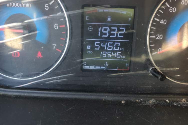 Used Dongfeng Fengon 330 2017 1.5L Manual Utility II DK15 Odometer Close Up