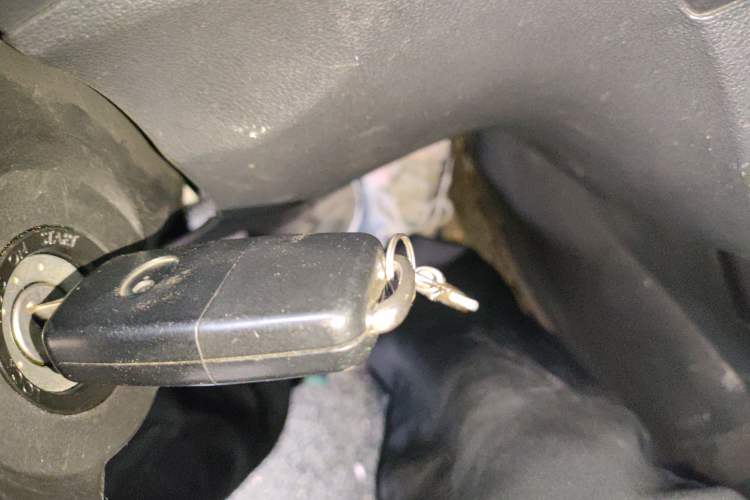 Used Dongfeng Fengon 330 2016 1.5L Manual Enjoyment Model DK15 Vehicle Key