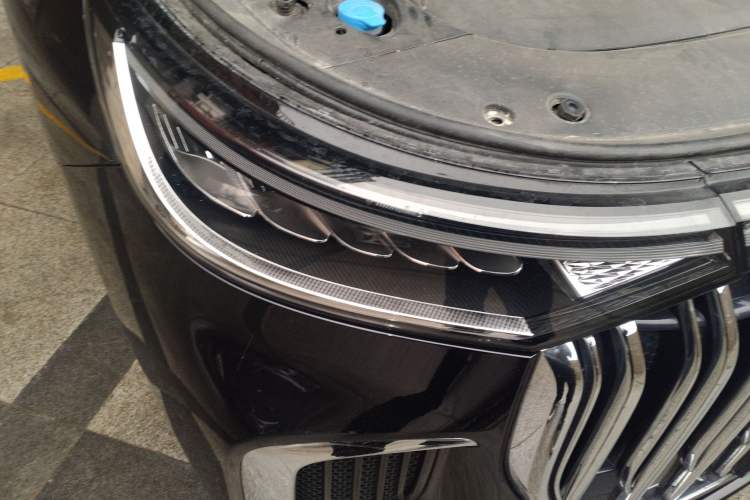 Used VOYAH Dream 2024 PHEV Extended-Range Premium Edition Right Front Headlight