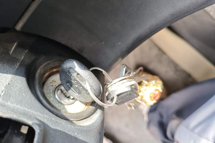 Used Leopaard Q6 2015 2.4L Manual 4x4 Excellence Edition