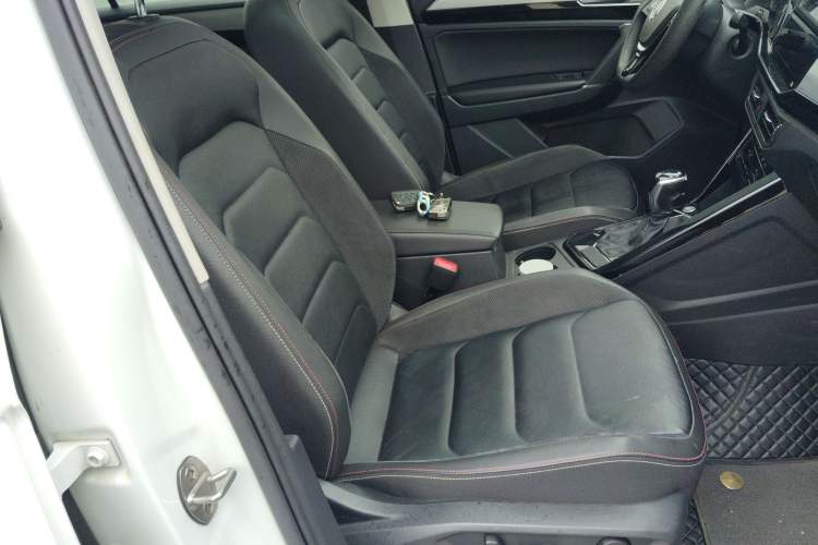 Used Volkswagen Tayron 2020 280TSI Two-Wheel Drive Luxury Connect Edition
