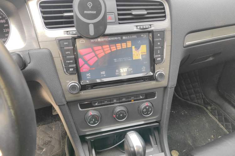 Used Volkswagen Golf 2015 1.4TSI Automatic Luxury Model