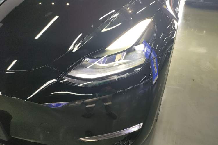 Used Tesla Model Y 2021 Standard Range Rear-Wheel Drive Version