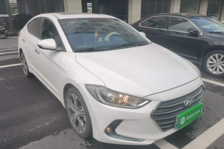 Used Hyundai Elantra (6th Generation / Lingdong) 2018 1.4T Dual-Clutch Xuan Dong · Dynamic Edition Front Right 45 Deg