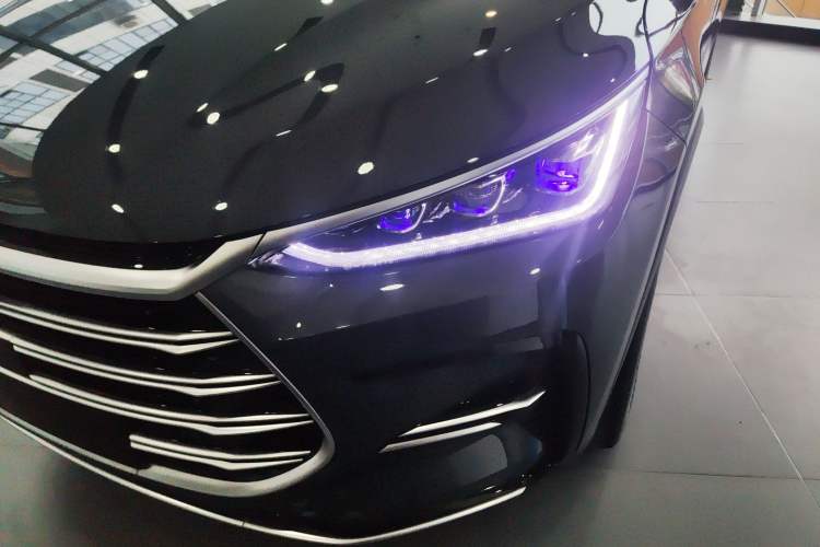 Used BYD Tang New Energy 2022 DM-i 252km Luxury Model Left Front Headlight