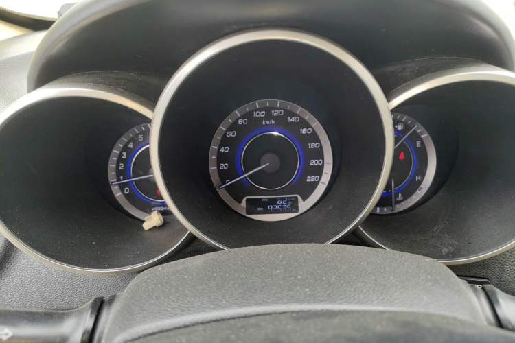 Used CHANGAN Eado 2015 1.6L Manual Luxury Model China V Standard
