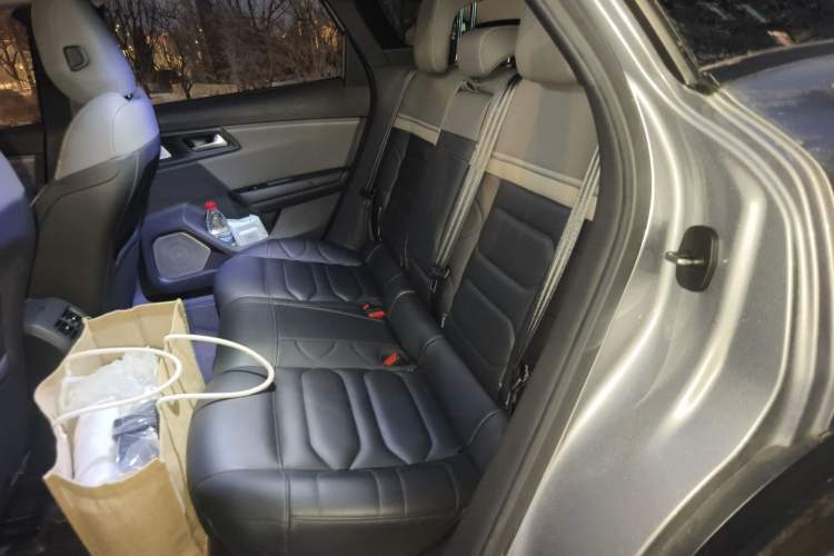 Used Citroen C5 X 2022 1.6T Flagship Extraordinary Edition – Year of the Tiger New Beginnings Version Left Rear Seat