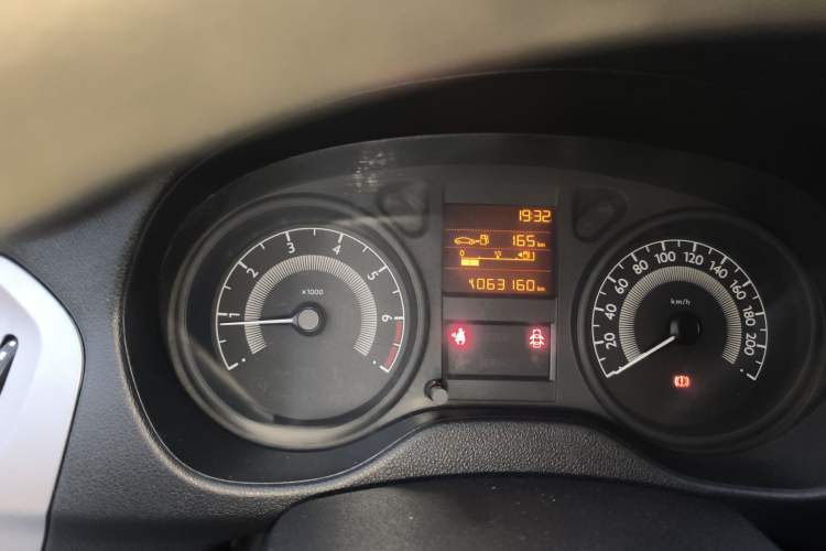 Used Peugeot 301 2016 1.6L Manual Comfort Edition