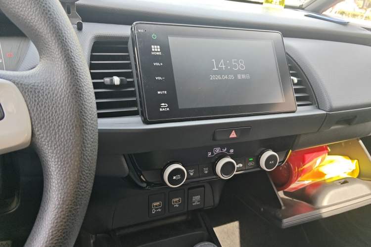 Used Honda Fit 2021 1.5L CVT Trendy Version Audio And AC Panel