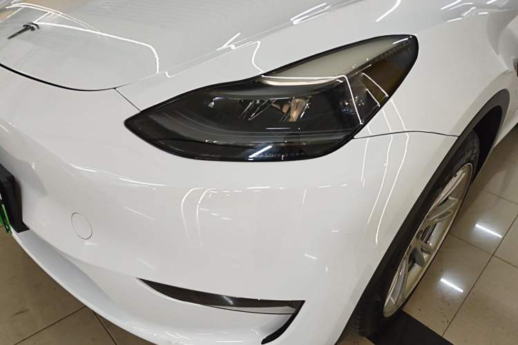 Used Tesla Model Y 2021 Standard Range Rear-Wheel Drive Version