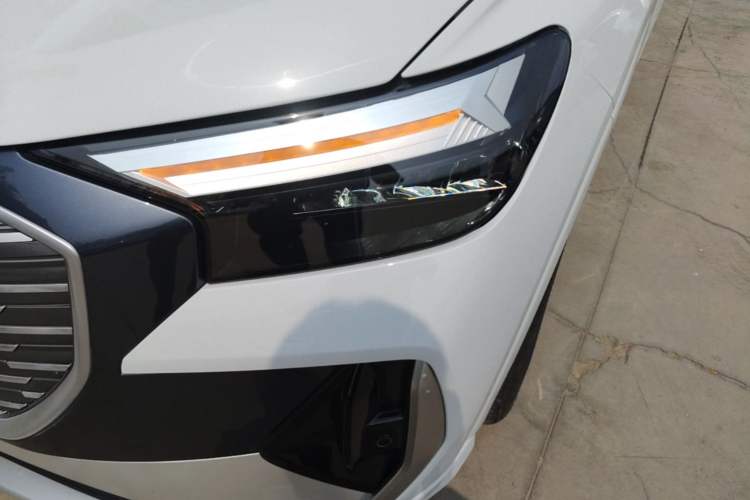 Used Audi Q4 e-tron 2022 50 e-tron quattro Visionary Edition Left Front Headlight