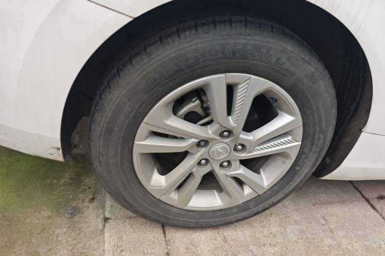Used CHANGAN Eado 2019 1.6L GDI Manual Value Edition China VI Standard
