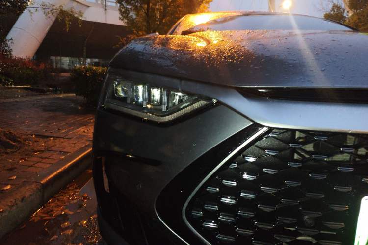 Used BYD Han 2022 DM-i 121KM Luxury Model