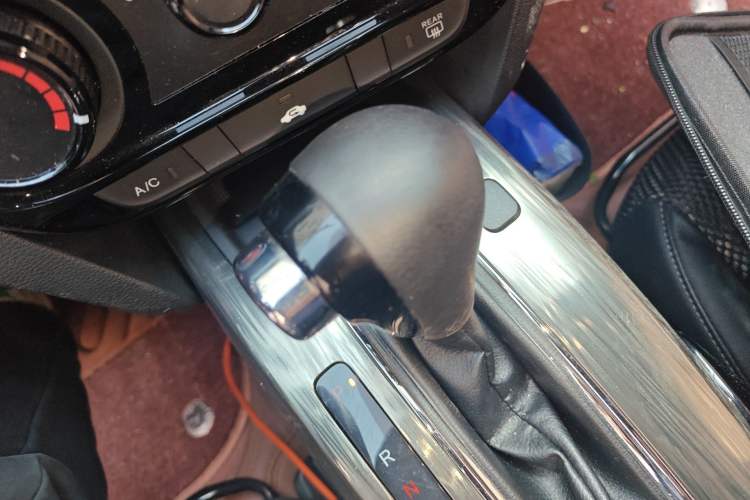 Used Honda XR-V 2017 1.8L EXi CVT Comfort Version
