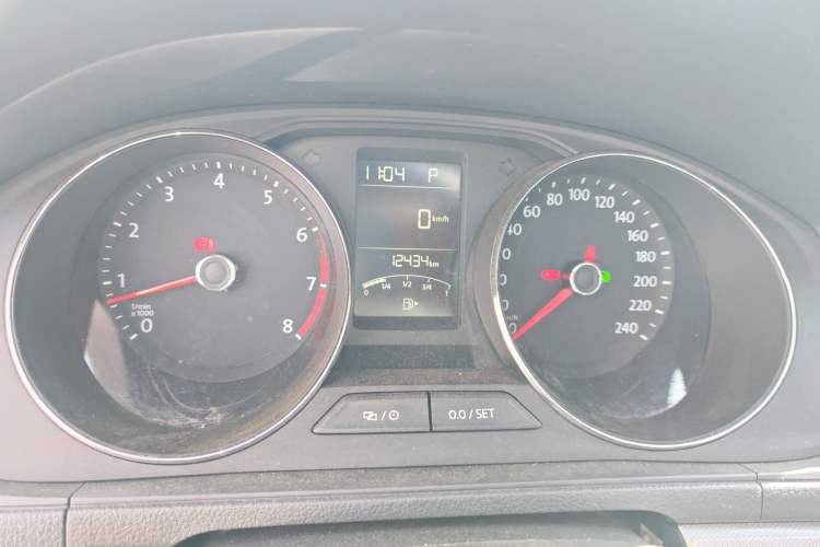 Used Volkswagen Lavida 2015 1.6L Automatic Comfort Edition