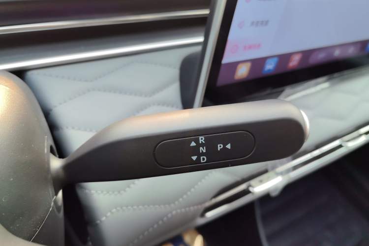 Used Dongfeng NAMMI 01 2024 Co-Creation Edition – Co-Creation WE Version
