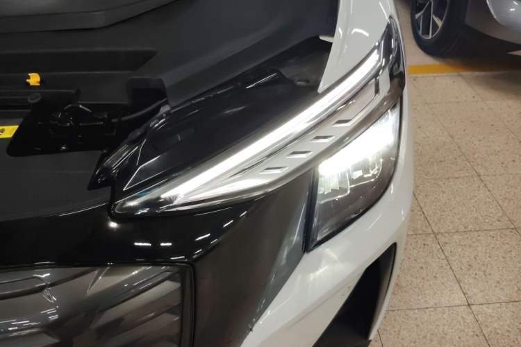 Used Audi Q5 e-tron 2023 40 e-tron Shining Edition Mecha Kit Left Front Headlight