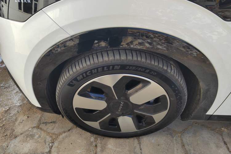 Used Zeekr MIX 2025 Intelligent Driving Version
