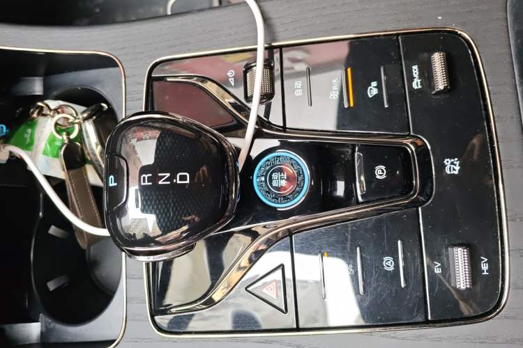 Used BYD Han 2023 DM-i Champion Edition 121KM Prestige Model