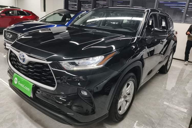 Used Toyota Highlander 2023 2.5L Smart Electric Hybrid Dual-Engine 4x4 Elite Edition 7 Seats