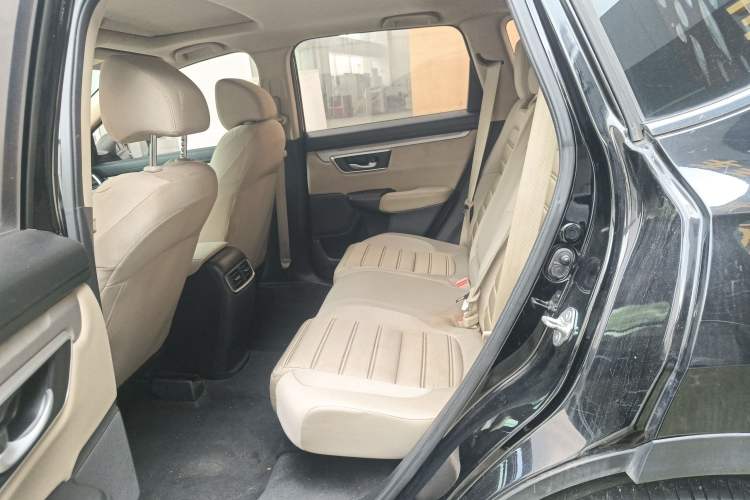 Used Honda CR-V 2017 240TURBO Manual Two-Wheel Drive Classic Edition
